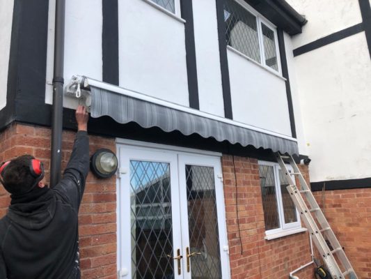 Awnings install 001