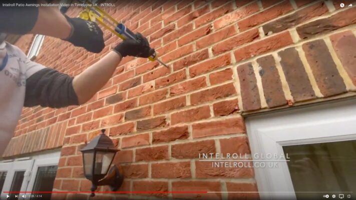 Patio_Awnings_Installation_Service_Fitting_INT500_motorised_electric_awnings_retractable_2021_Resin_Rkem_2