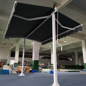 Intelroll-Free-Standing-Garden-Patio-Awnings-c606b4f9-d91c-4c6a-893a-2eaa823a81f4