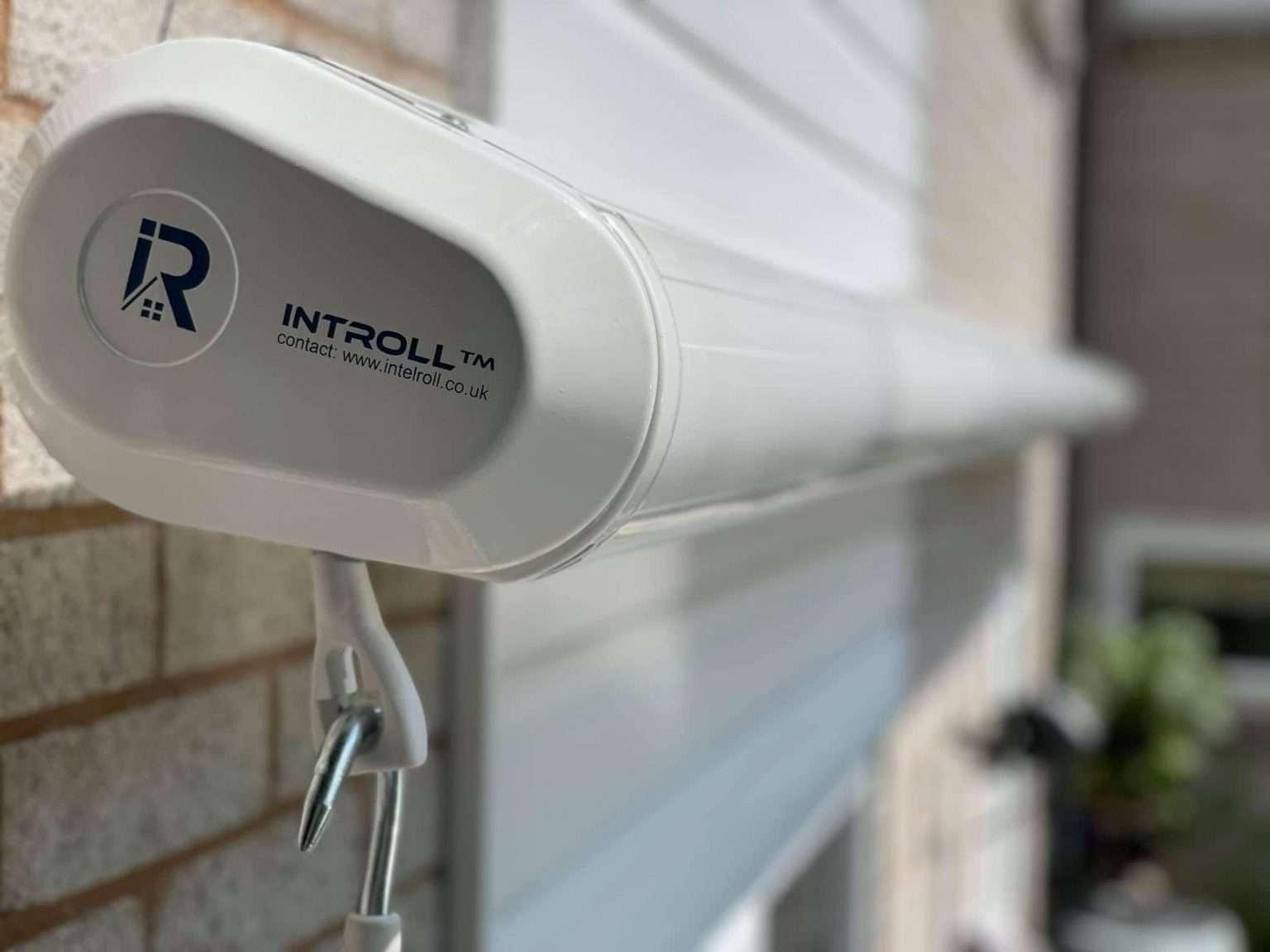 £250 Retractable Awnings fitting and installation service in Bristol