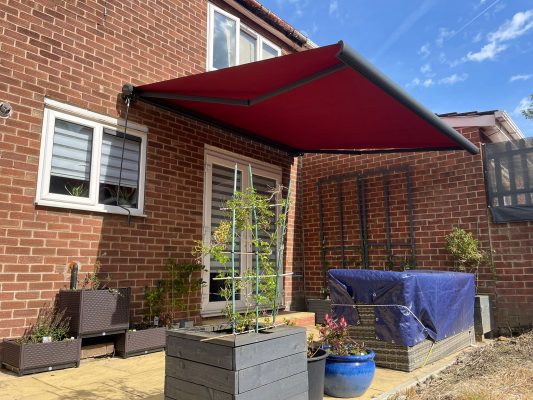 Wales, Aberystwyth SY23 Awning retractable canopy motorised Electric manual Intelroll