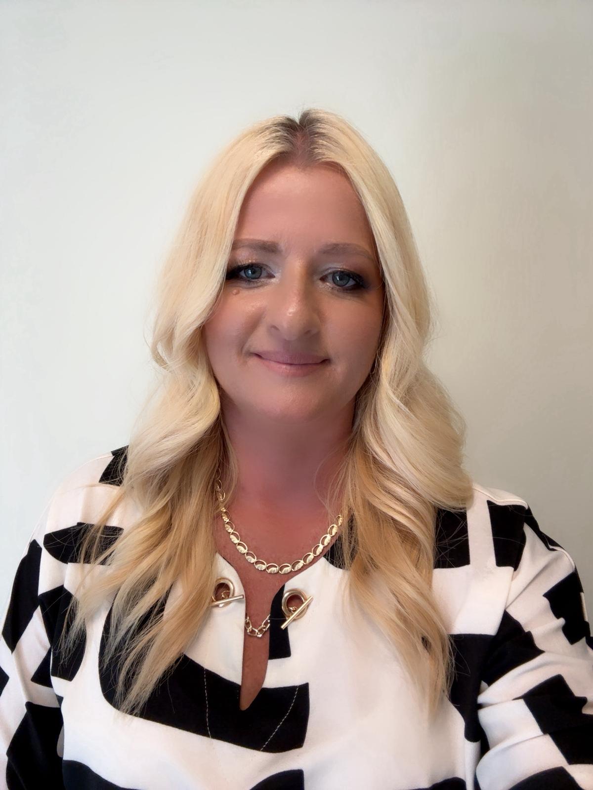 Monika Polacsek Bela Kovacs Intelroll Global Ltd image photo 2025