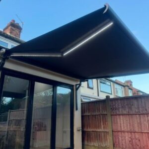 Intelroll Gutter bracket installed on awning concole - 2026-04-01 at 17.13.42